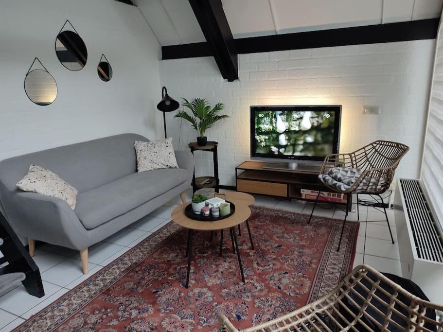 Vrijstaande Recreatiebungalow Met Slaapvide Posterholt 외부 사진