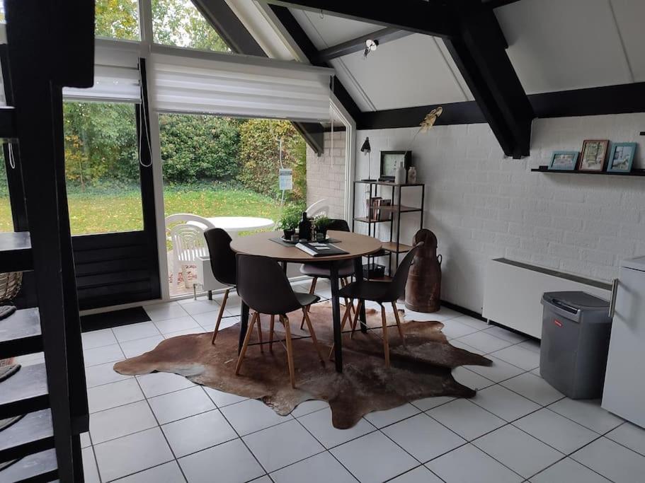 Vrijstaande Recreatiebungalow Met Slaapvide Posterholt 외부 사진