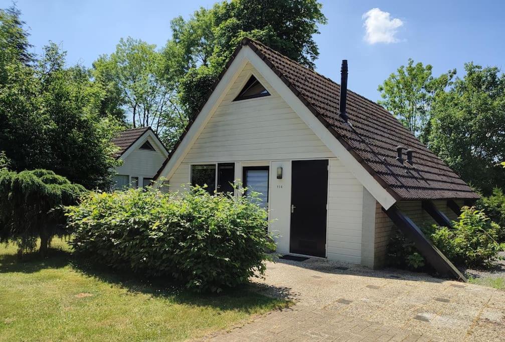 Vrijstaande Recreatiebungalow Met Slaapvide Posterholt 외부 사진